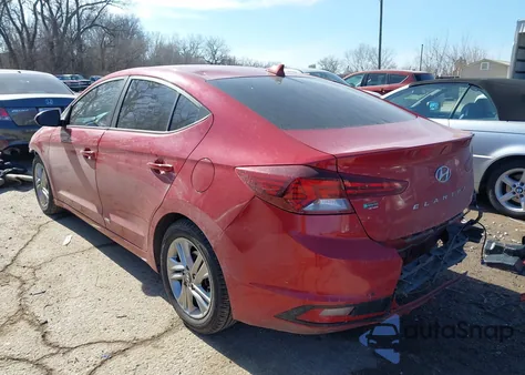 2019 Hyundai Elantra Sel z USA, uszkodzony, nr VIN KMHD84LF7KU767045